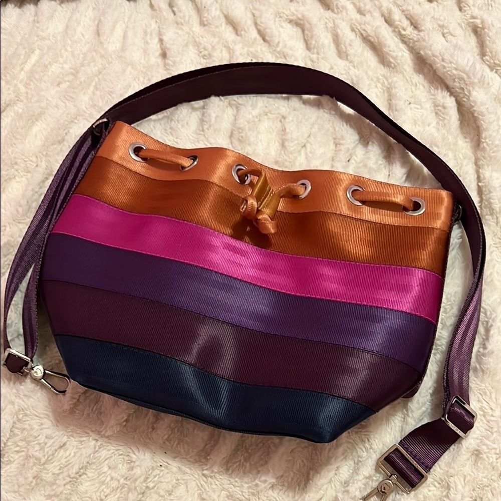 Harvey’s your a gem park hopper bag